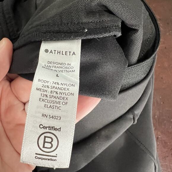 Athleta Venice Pintuck Ankle Pants Pull On Black High Rise 597887 Size Large - Picture 9 of 11